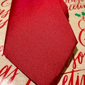 Brioni Classic Crimson Silk Tie